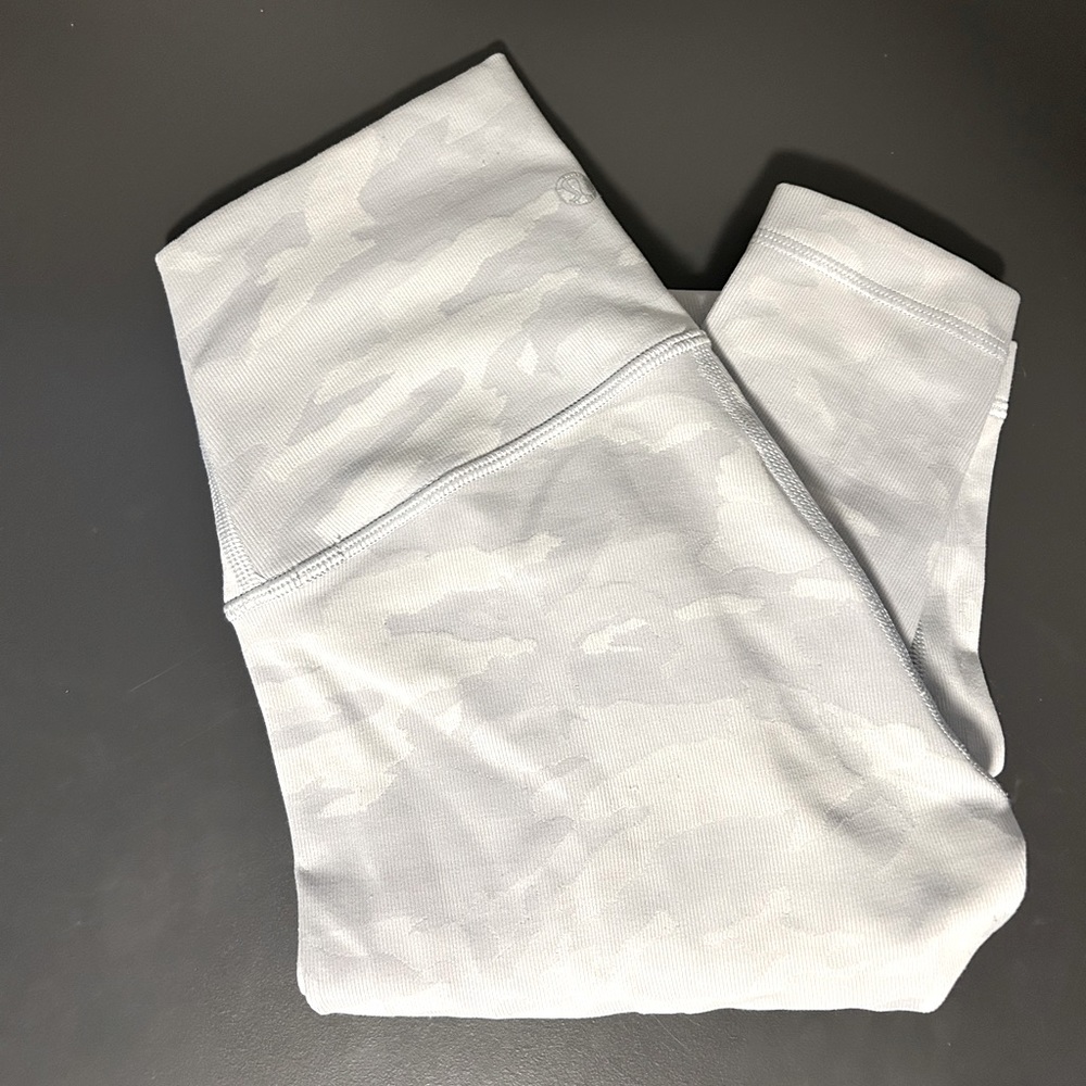 Lululemon leggings